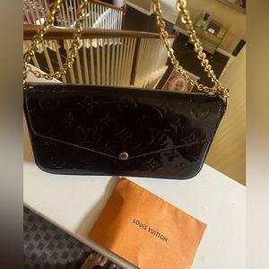 Like New Pouchette Amarante Felicie